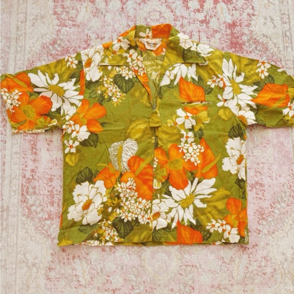 Kamehameha, Men’s Vintage 1970s Floral Hawaiian Shirt